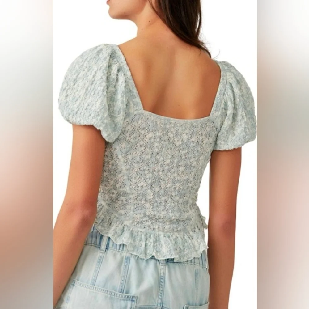 💙 Free People Light Blue Textured Puff Sleeve Blouse | Large | NWOT